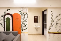 Pixiestays Orchid Heights Malad East, Mumbai