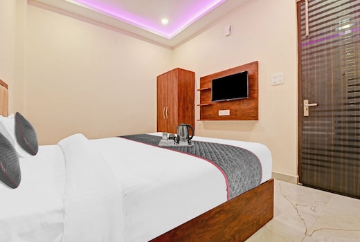 Hotel O 701171 OTH Kalyanpur Metro