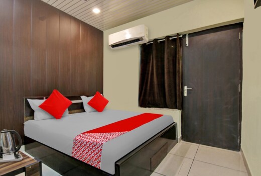 Hotel O Blue Breeze