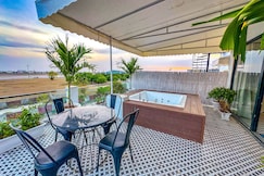 Aero Breeze 002 Jacuzzi Penthouse near Airport, Jaipur