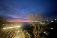 Misty Cliff Cottage  Kasauli, Kasauli