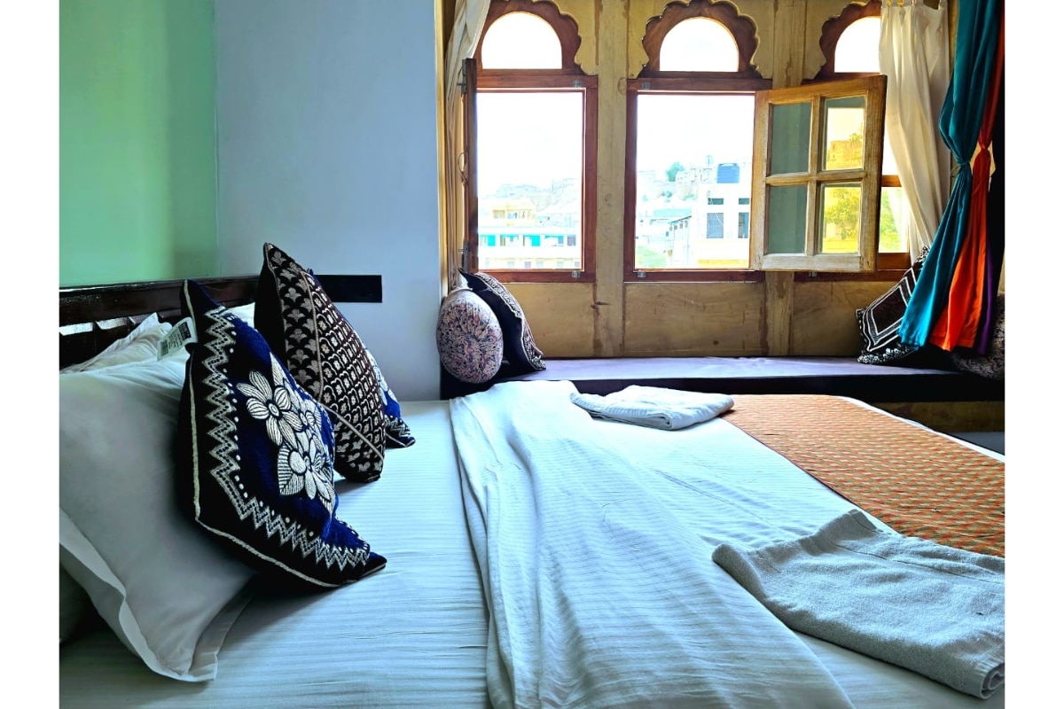 Hotel Neem Haveli - Tap to explore photos