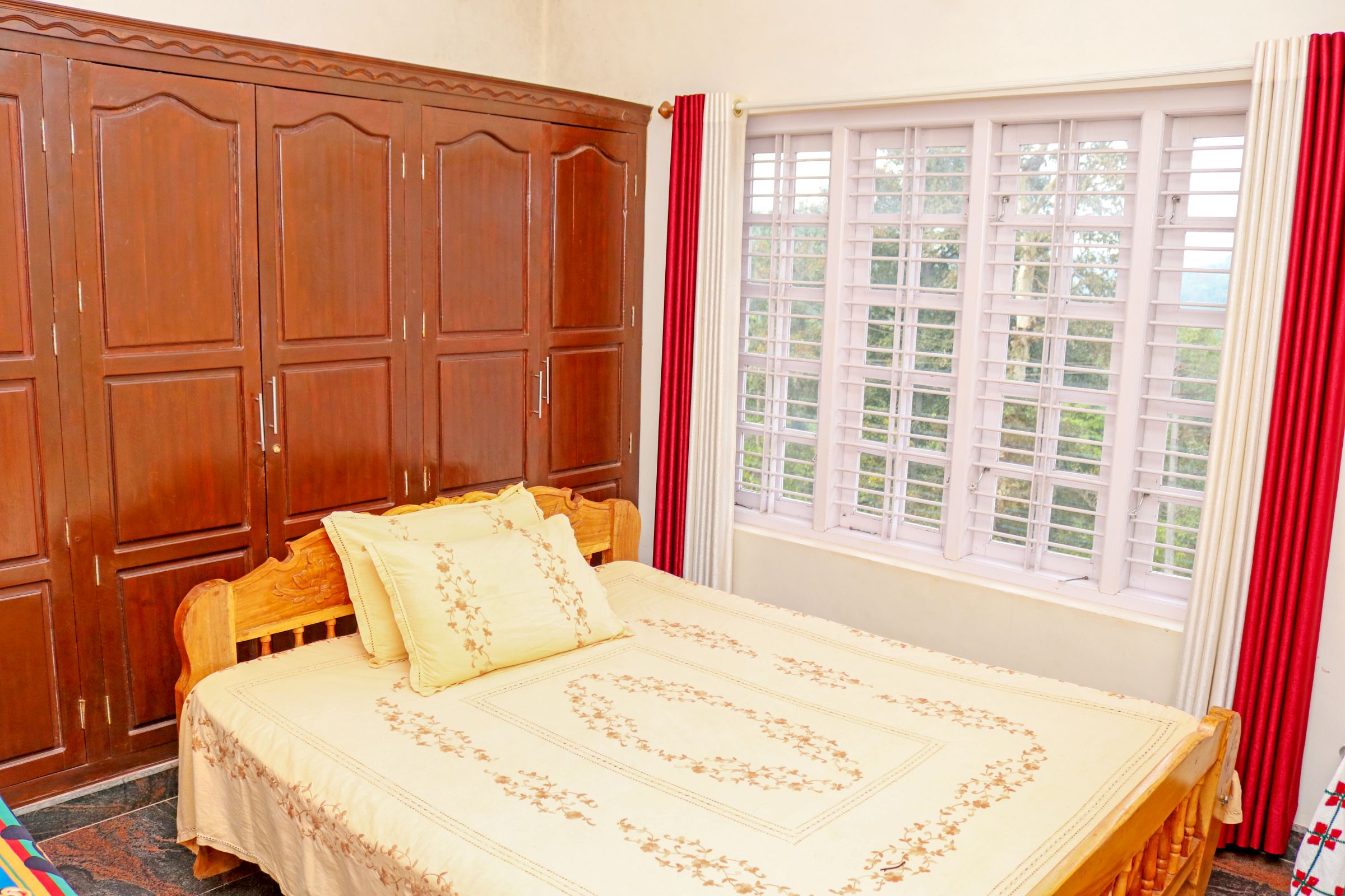 Souparnika homestay - Tap to explore photos