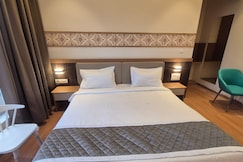 Hotel Antilia Inn, Badami