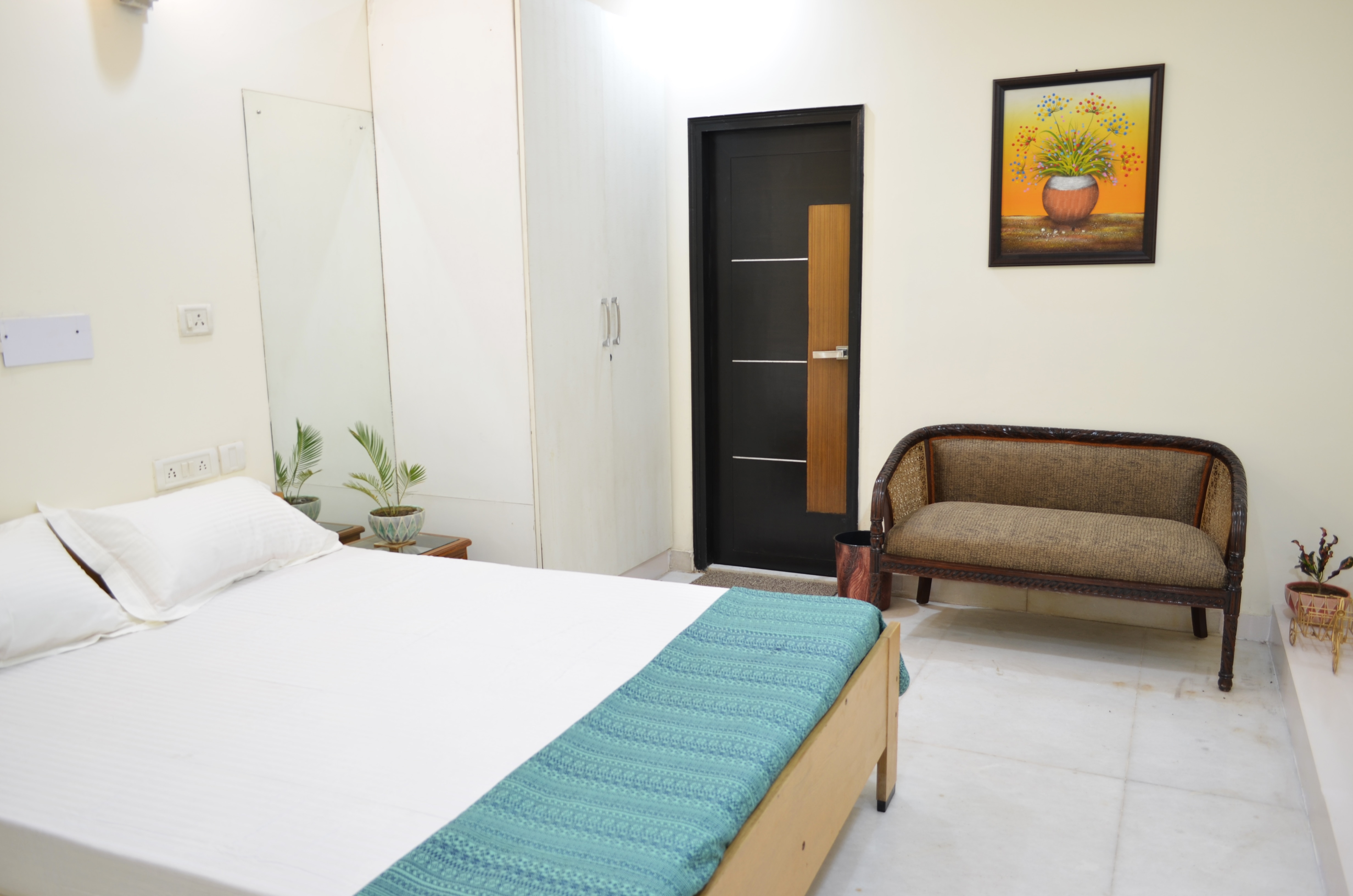 Economical Modern 1BHK Unit Prime Location (6) - Tap to explore photos