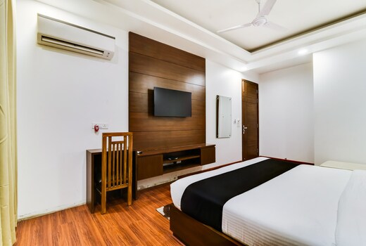 Hotel O Pink Stays