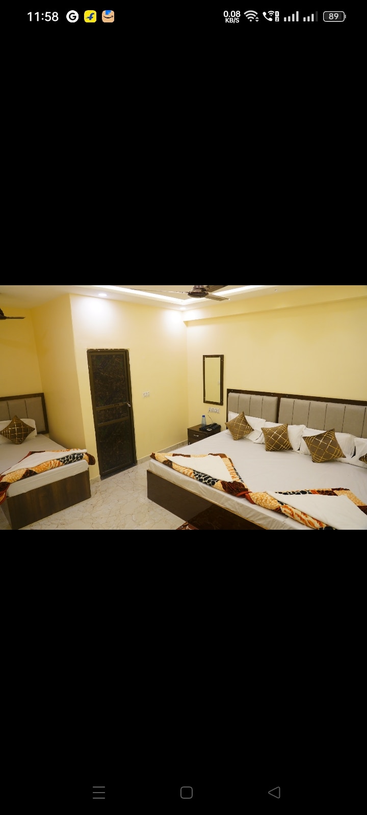 Shivoham inn | 900mts from kashi vishwanath temple - Tap to explore photos