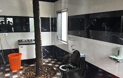 Deluxe Family Room1