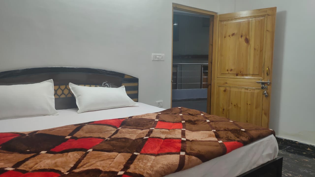 Priyam Homestay. - Tap to explore photos
