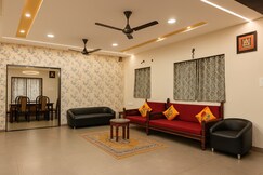 Grace Casa by Soumil's Stays, Kolad
