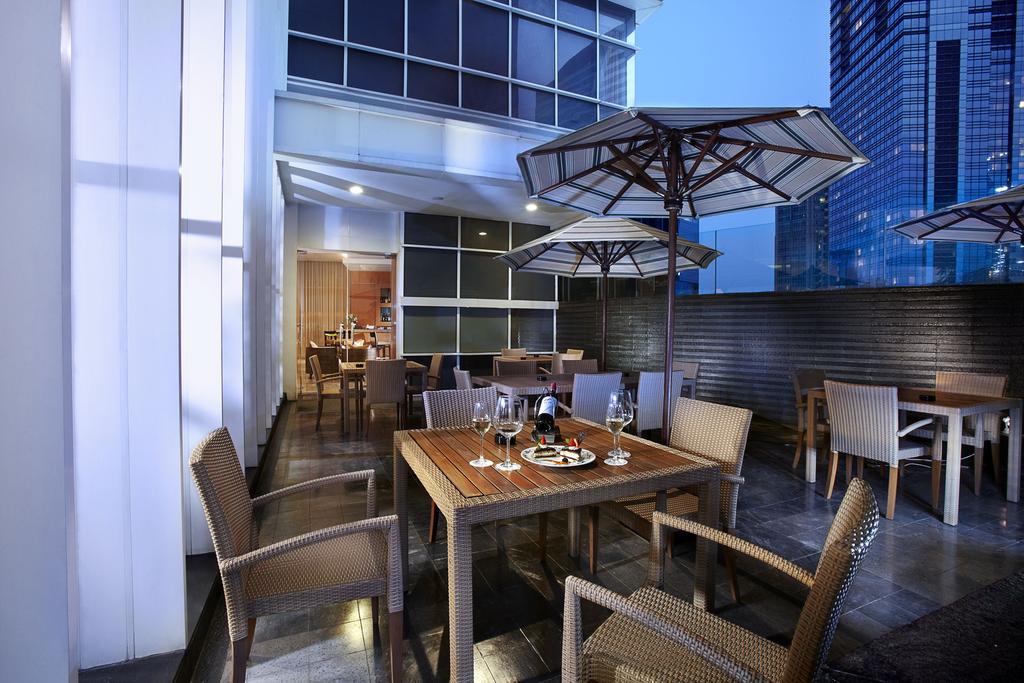 Oakwood Premier Cozmo Jakarta Jakarta Price Address Reviews