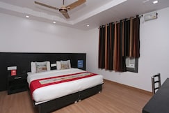 HOTEL MOON LIGHT, Delhi