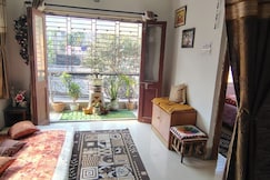 J Stay 2 BHK, Kolkata