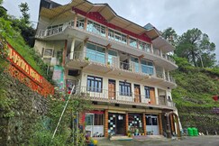 Dwarika Hotel & Resort, Ranikhet