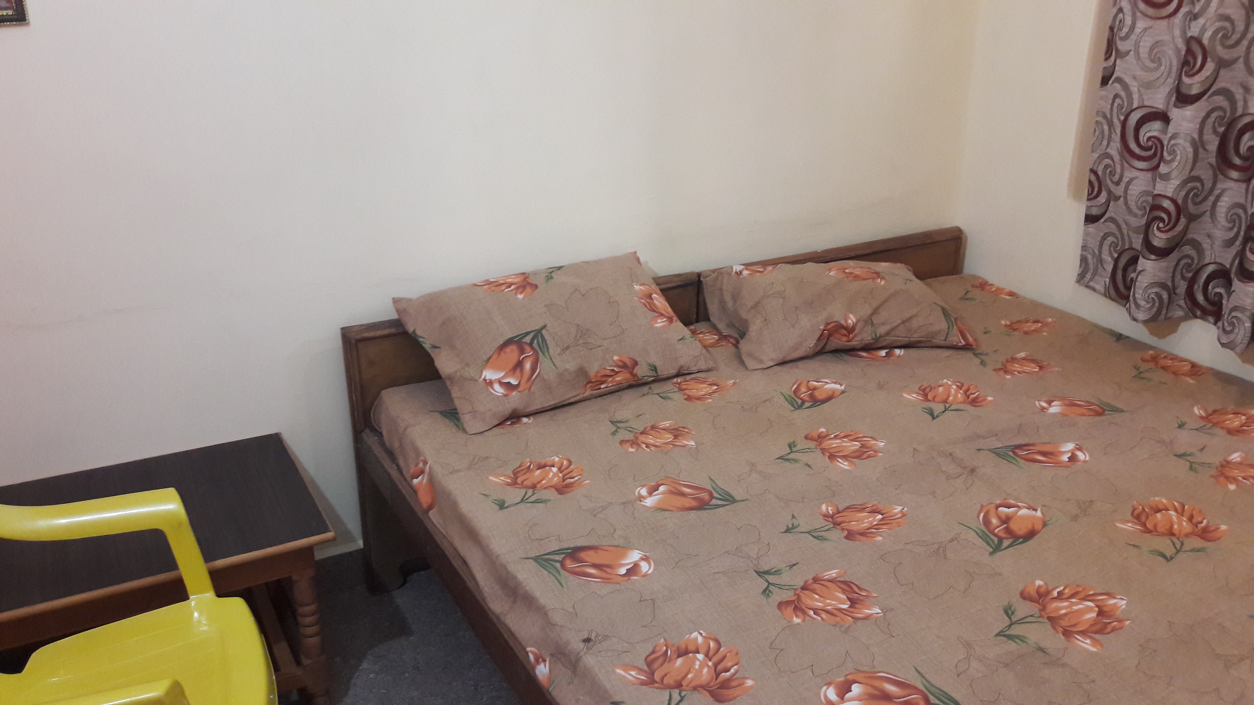 ShreeRam Guest House - Tap to explore photos