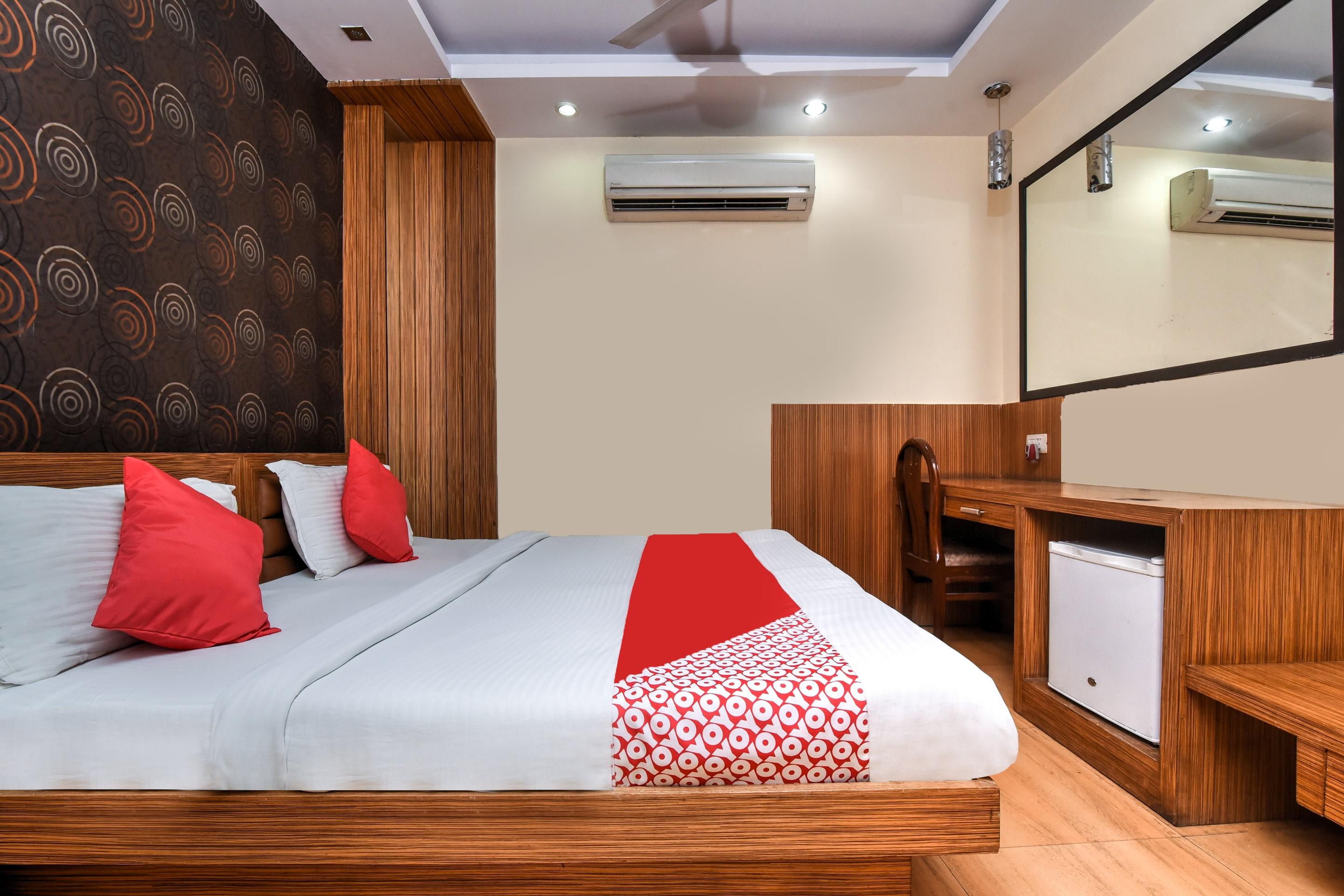 Hotel O Kochar Plaza - Tap to explore photos