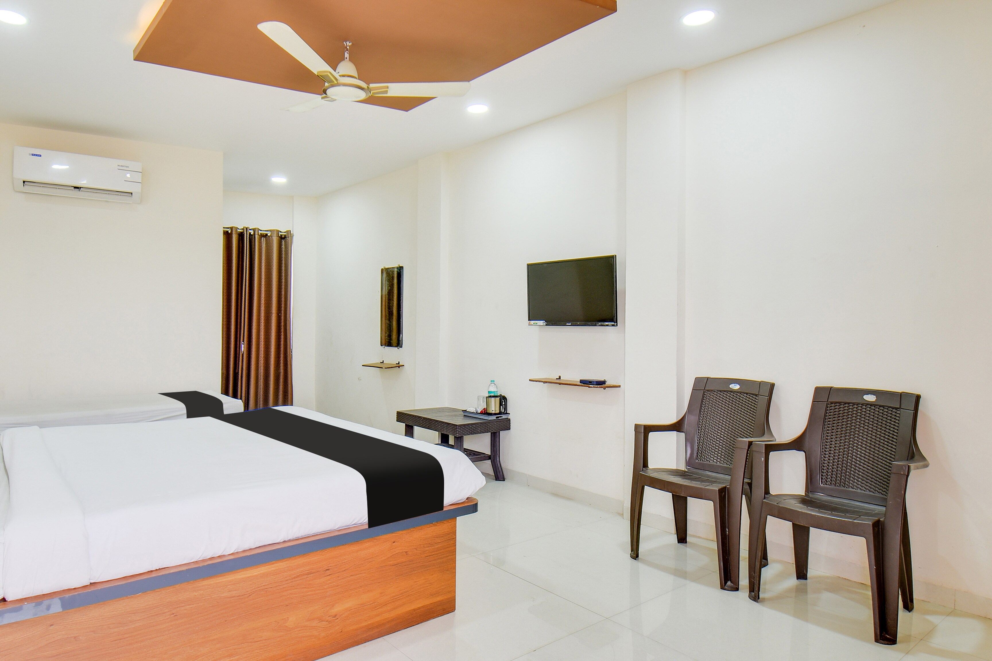 Hotel O Grand Executive 5