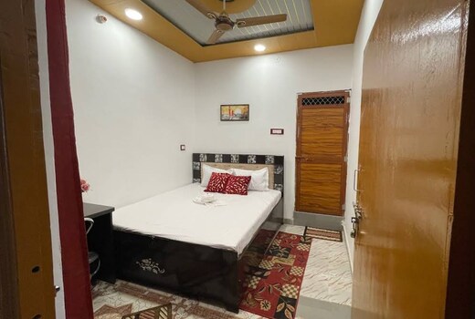 New govind atithi gerh