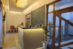 The Royal Orchid, Aligarh