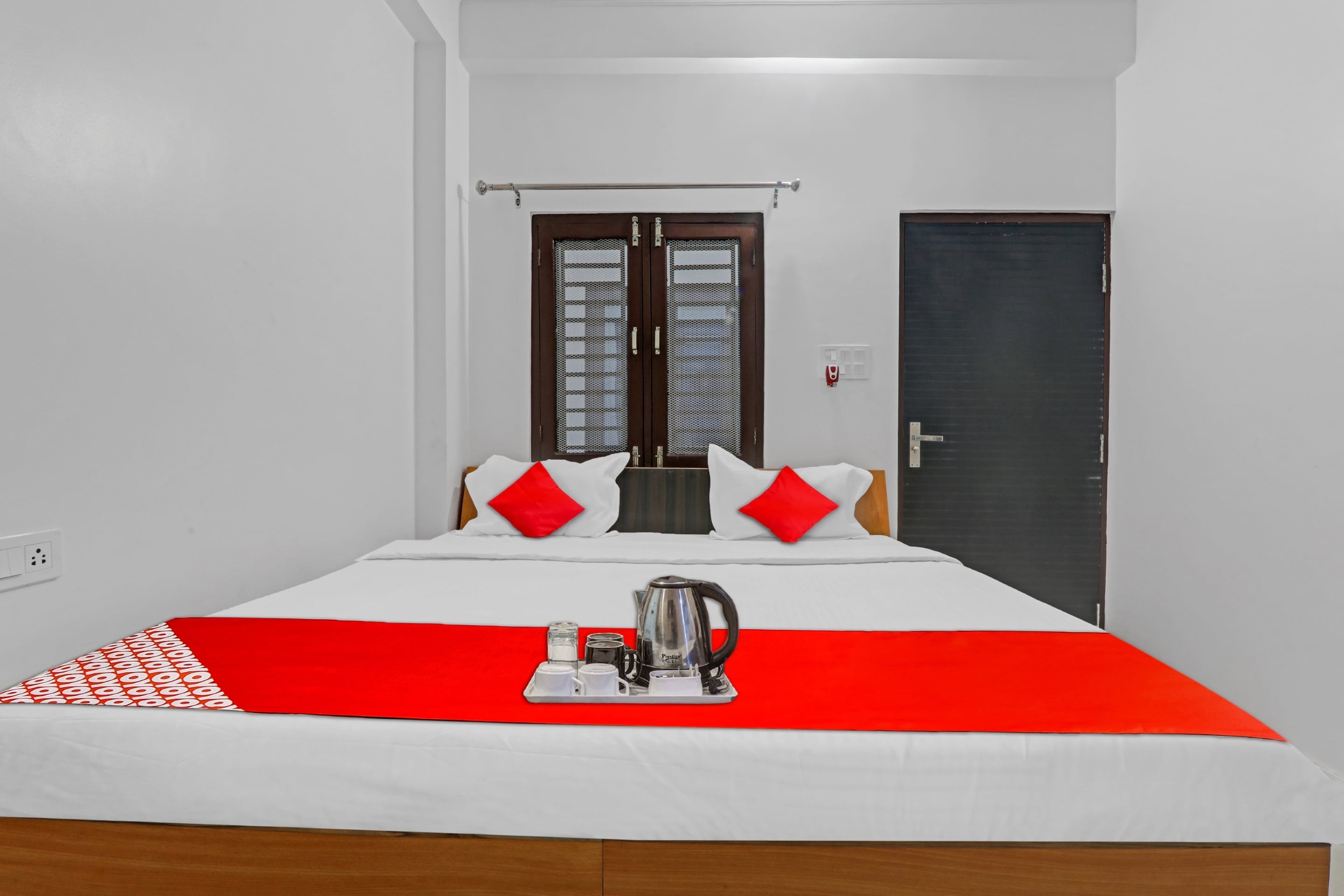 Hotel O Sai Galaxy Hotel & Restaurant - Tap to explore photos