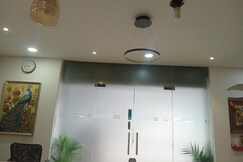 Hotel 7 Heaven, Mumbai