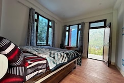 Majestic House and Bonkers on the go Cafe, Tosh