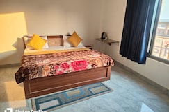 Hotel Ramkesarrai, Ayodhya, Ayodhya