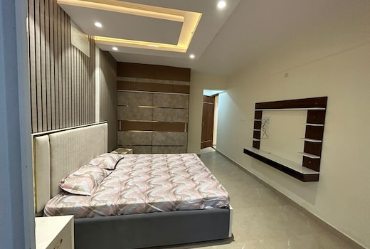 srigandha fragrance, a fully furnished service apartment