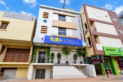 FabHotel BNB Suites, Farooq Nagar