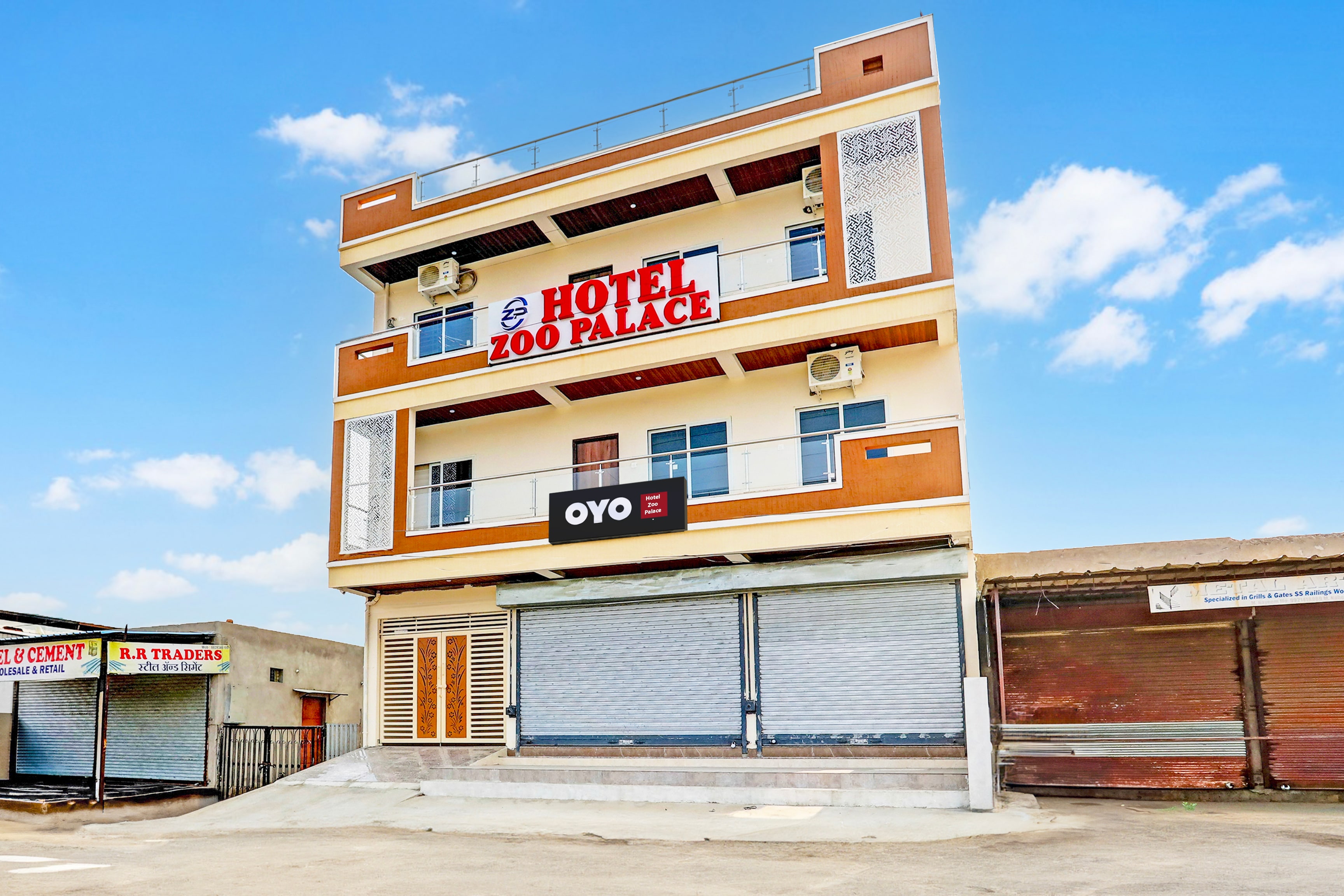 Super Hotel O Zoo Palace - Tap to explore photos