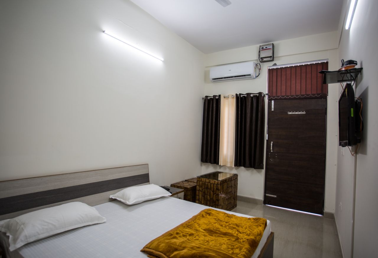 Hotel Shiv Kripa  - Tap to explore photos