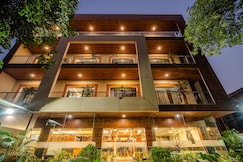 Royal Residence Near 32nd Milestone, Gurgaon