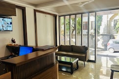 Hotel Excellent Inn, Saputara