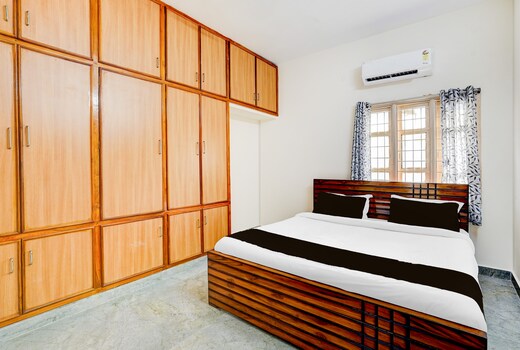 Hotel O SRI BALAJI HOMESTAY BY D ALPHABET