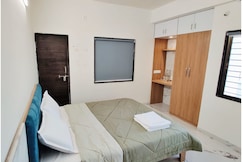 Serene 2 BHK bungalow near Trimbak temple, Trimbak