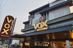 Vox Holidays, Chittur