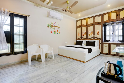 OYO 836473 MP GUEST INN