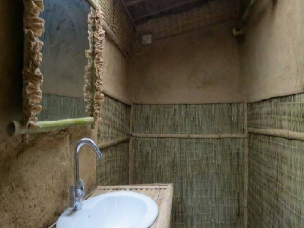 Tieedi Earthy Dwelling - Tap to explore photos