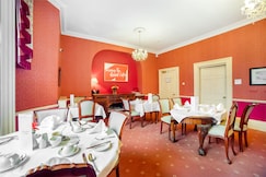 OYO Bailbrook Lodge, Bath, Bath and North East Somerset