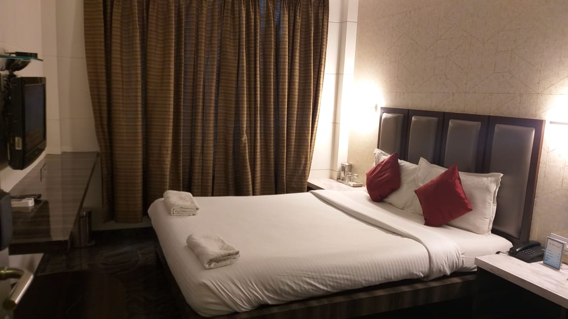 Hotel Sapna Marine - Tap to explore photos