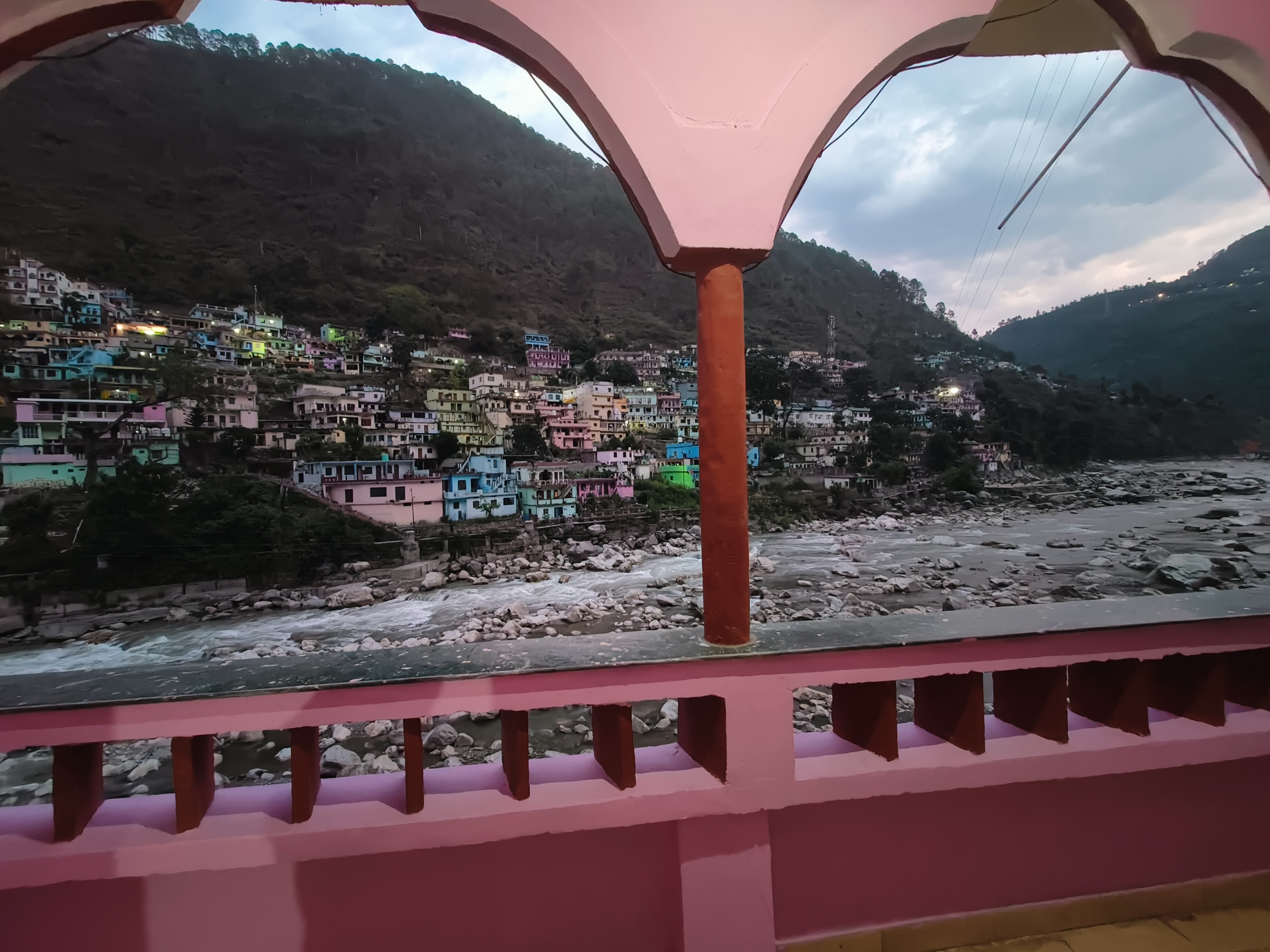 Prayag Raj Hotel ( 5min Walking From Sangam ) - Karanprayag - Tap to explore photos
