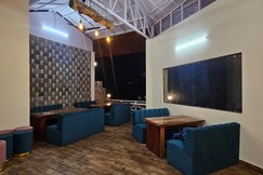 Aamantran Stay S A Boutique Homestay, Rudraprayag