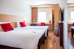 ibis Plzen, Plzen - sever