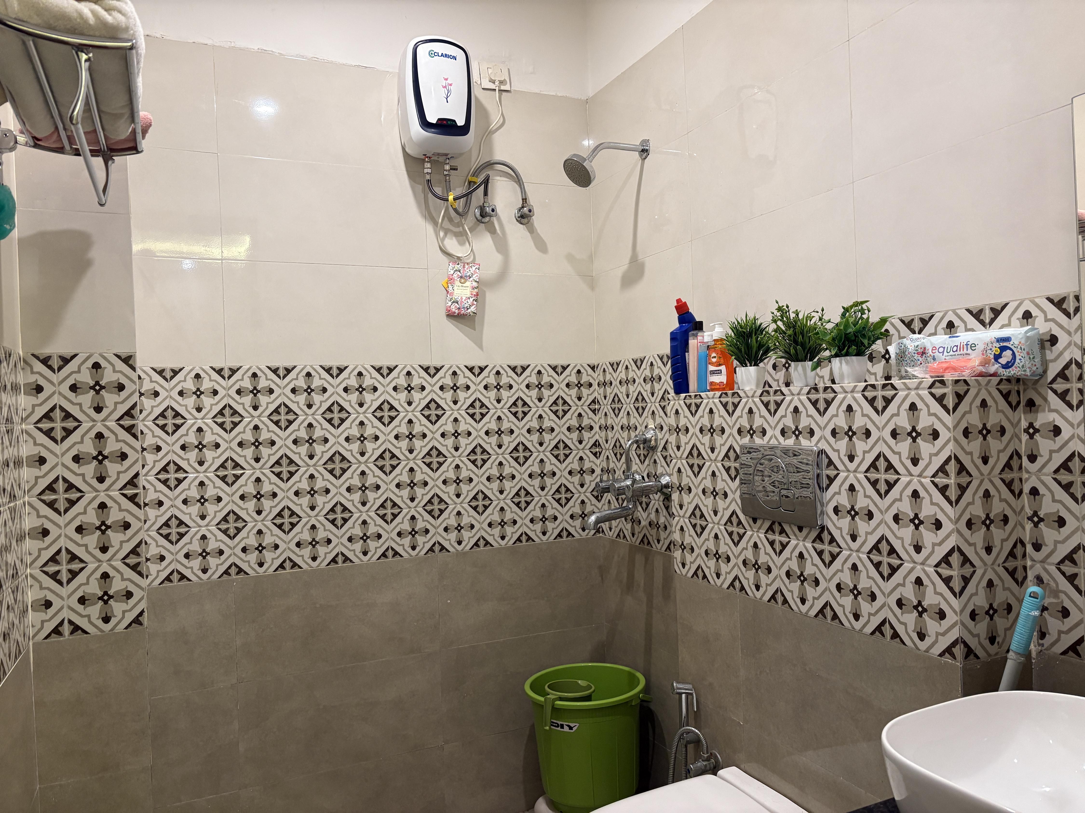 Luxurious flat - Tap to explore photos