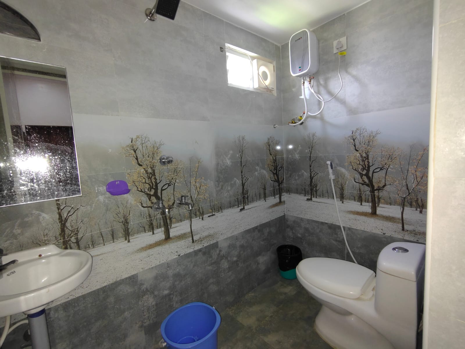 BYB Boutique Hotel - Tap to explore photos