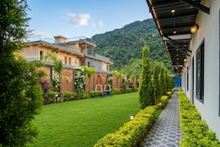 Qcent Bairagarh Resort Rishikesh, Rishikesh