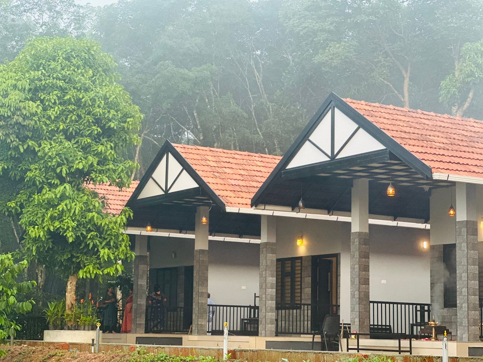 Meghamalhar Cloud Cottages - Premium Villas - Tap to explore photos