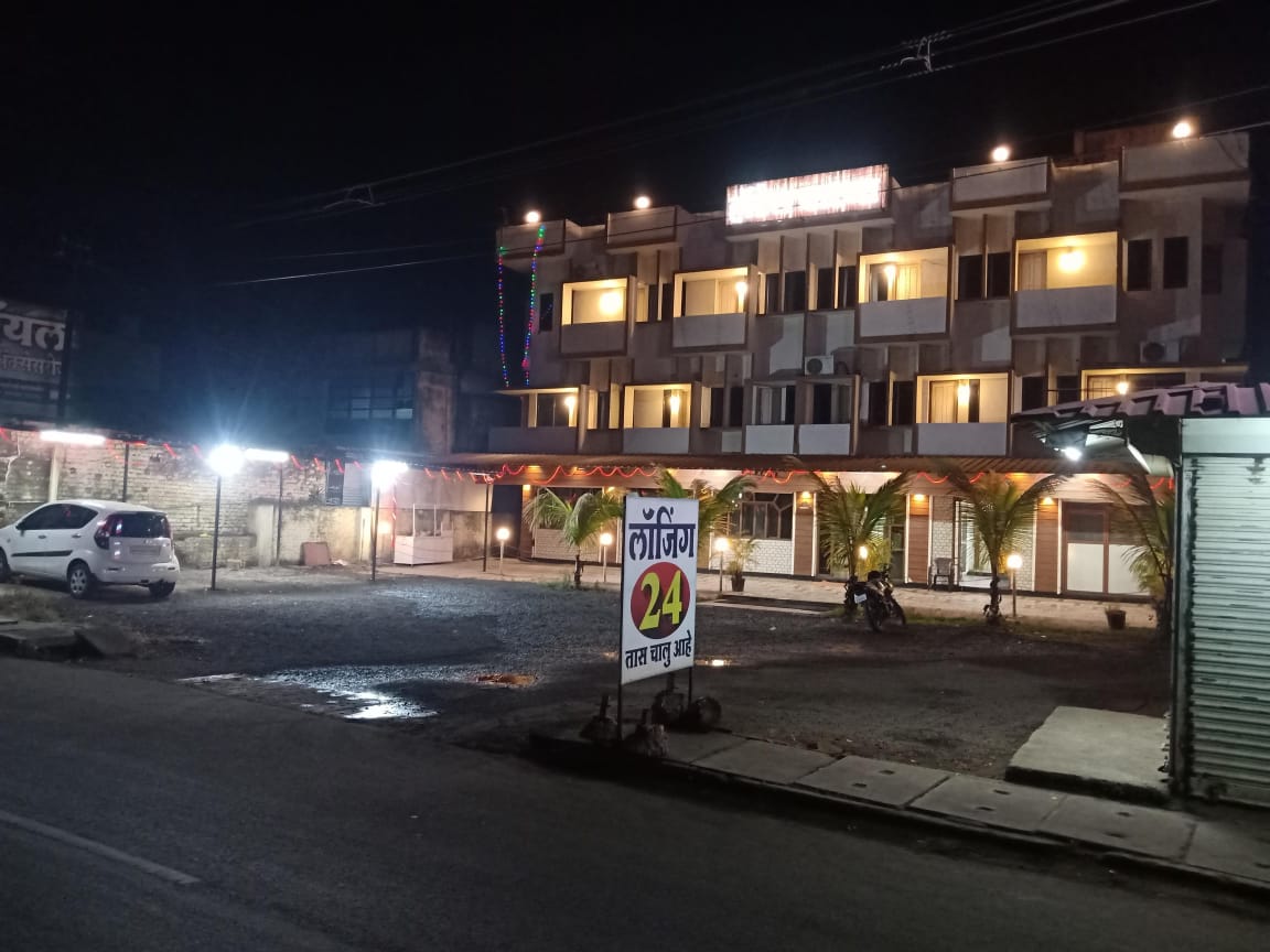 Hotel New Warana - Tap to explore photos