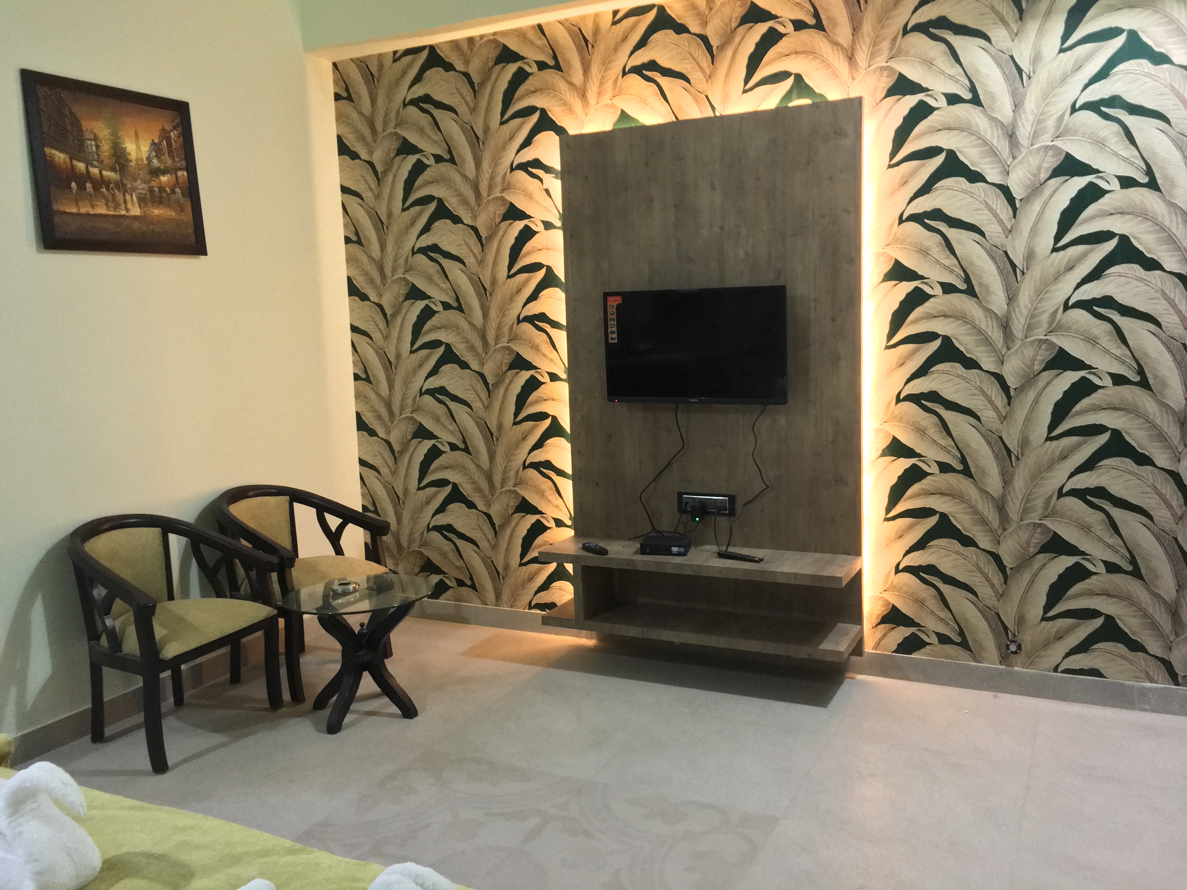 The Hotel Ratan Royal INN - Tap to explore photos