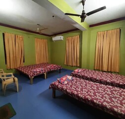 Dormitory Beds